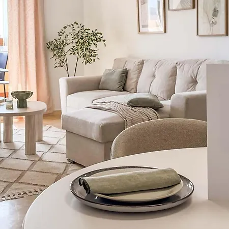 Apartment Pink La Perla La Florida (Valencia)
