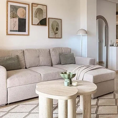 Pink La Perla Apartment